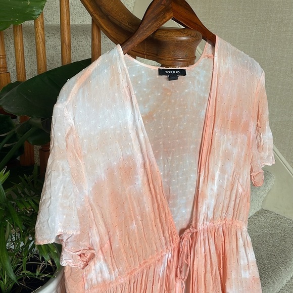 Torrid Peach Tie-Dye Clip - Dot Kimono Midi Cover - Picture 4 of 14